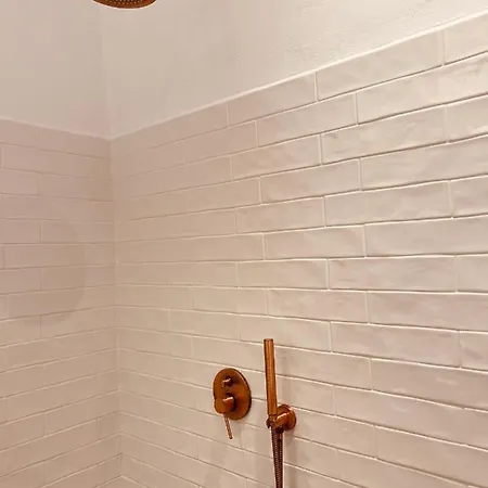 Casa Di Manto Traditional Apartment